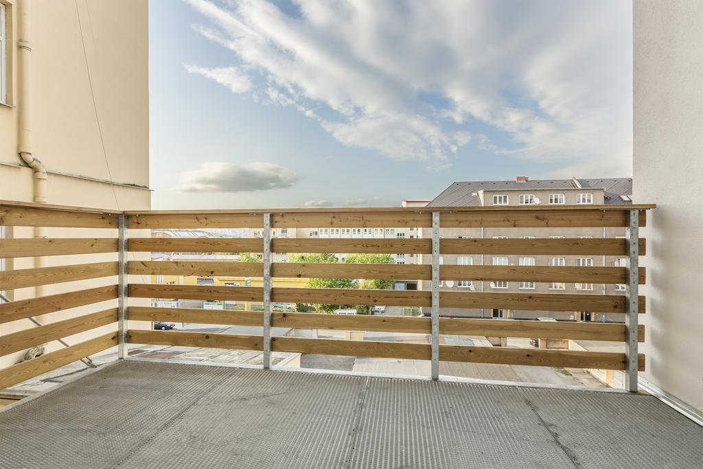 Apartsee Halkova Plzen Exterior photo